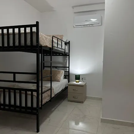 Mediterranean Nest Apartment *